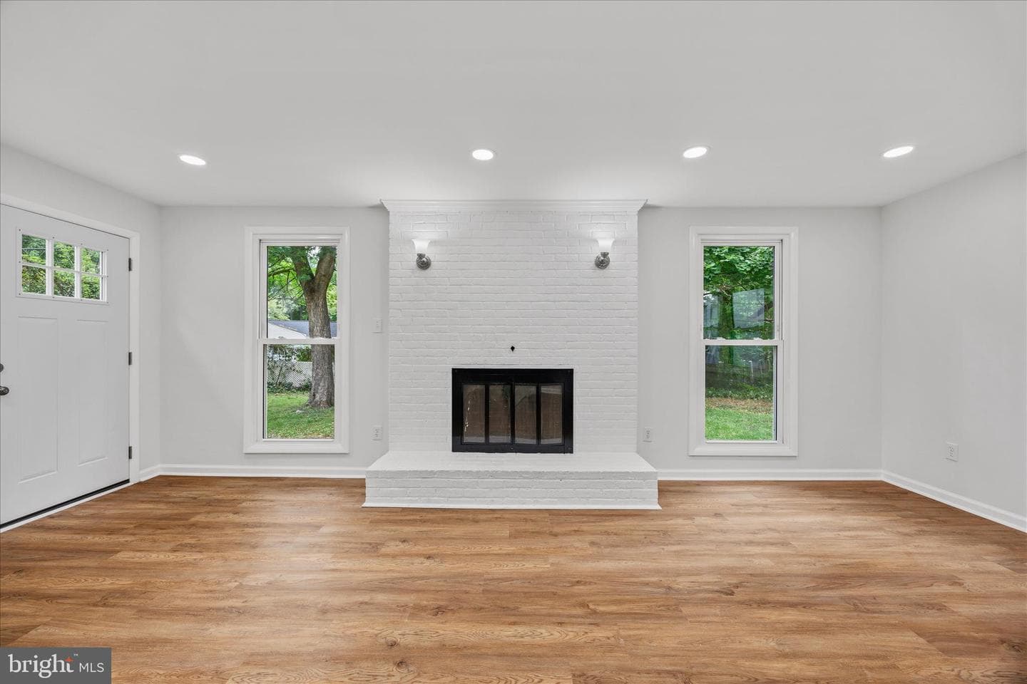 4001 Yarmouth Lane photo 14