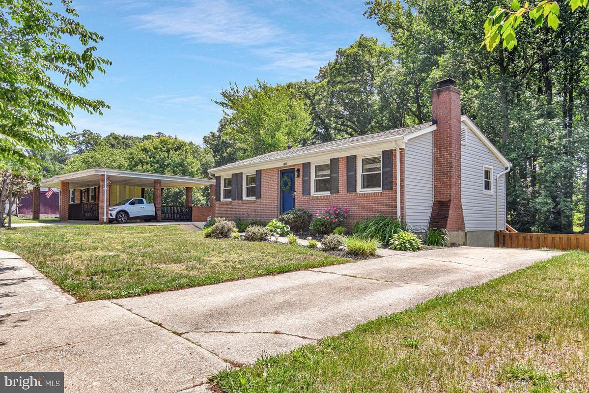 1817 Dania Drive photo 3