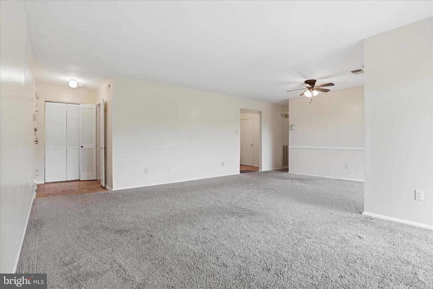 10214 Prince Place #8-202 photo 4