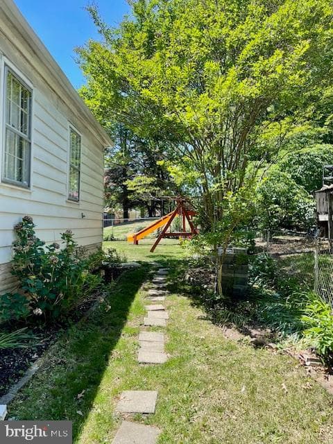 5502 Belva Place photo 5