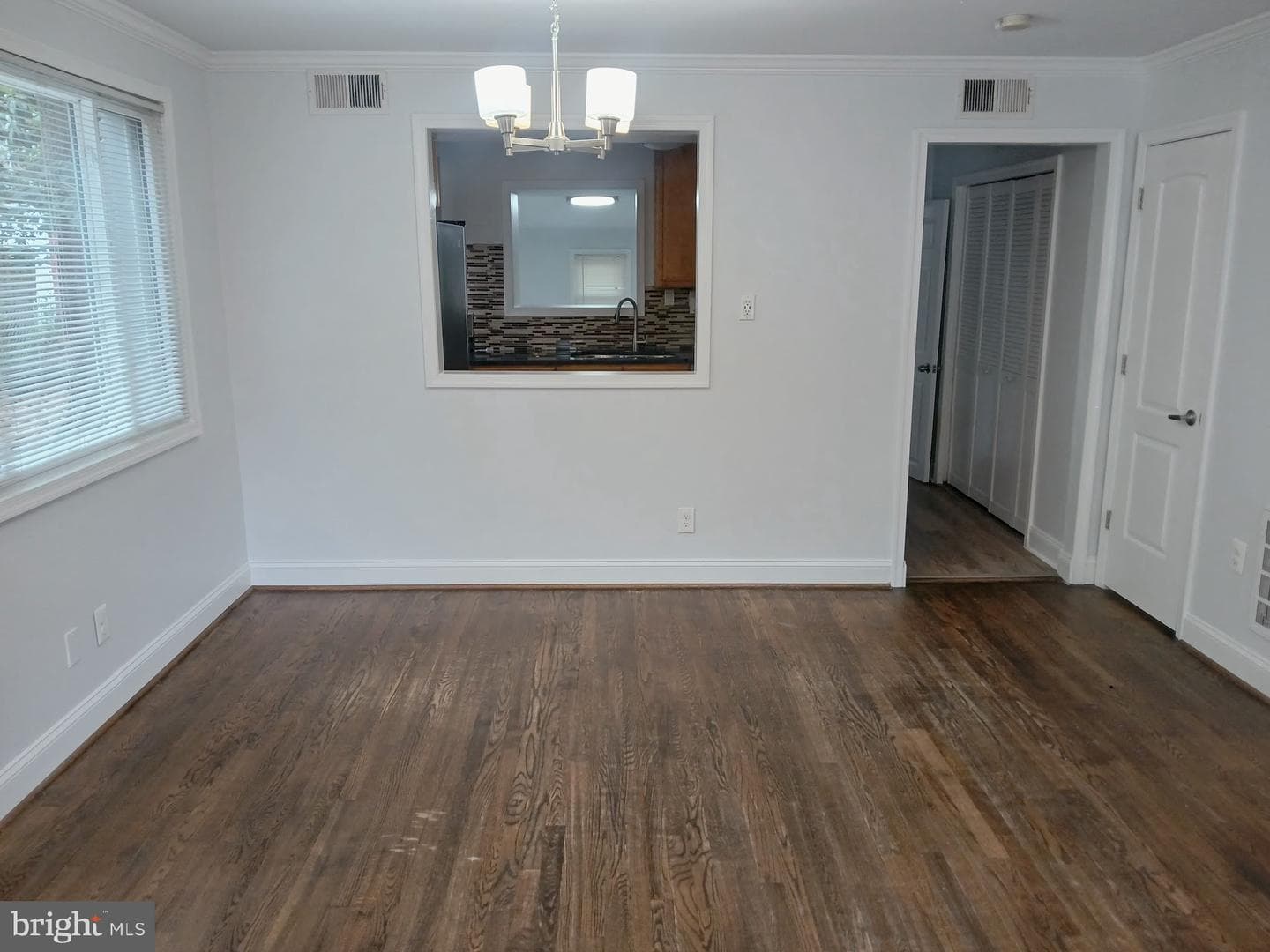 2217 Houston St photo 11