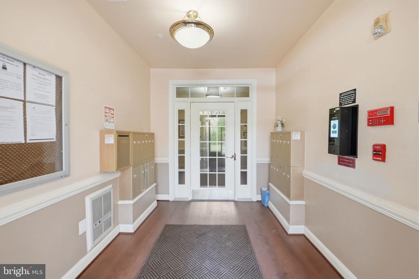 15620 Everglade Lane #401 photo 36