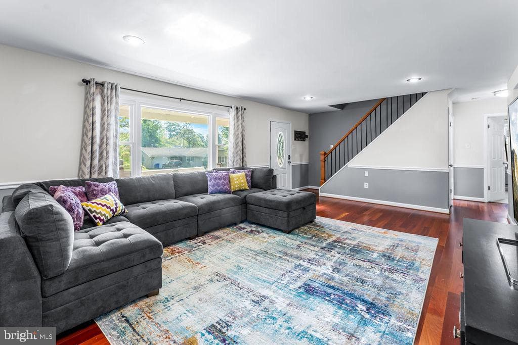 13455 Overbrook Ln photo 5