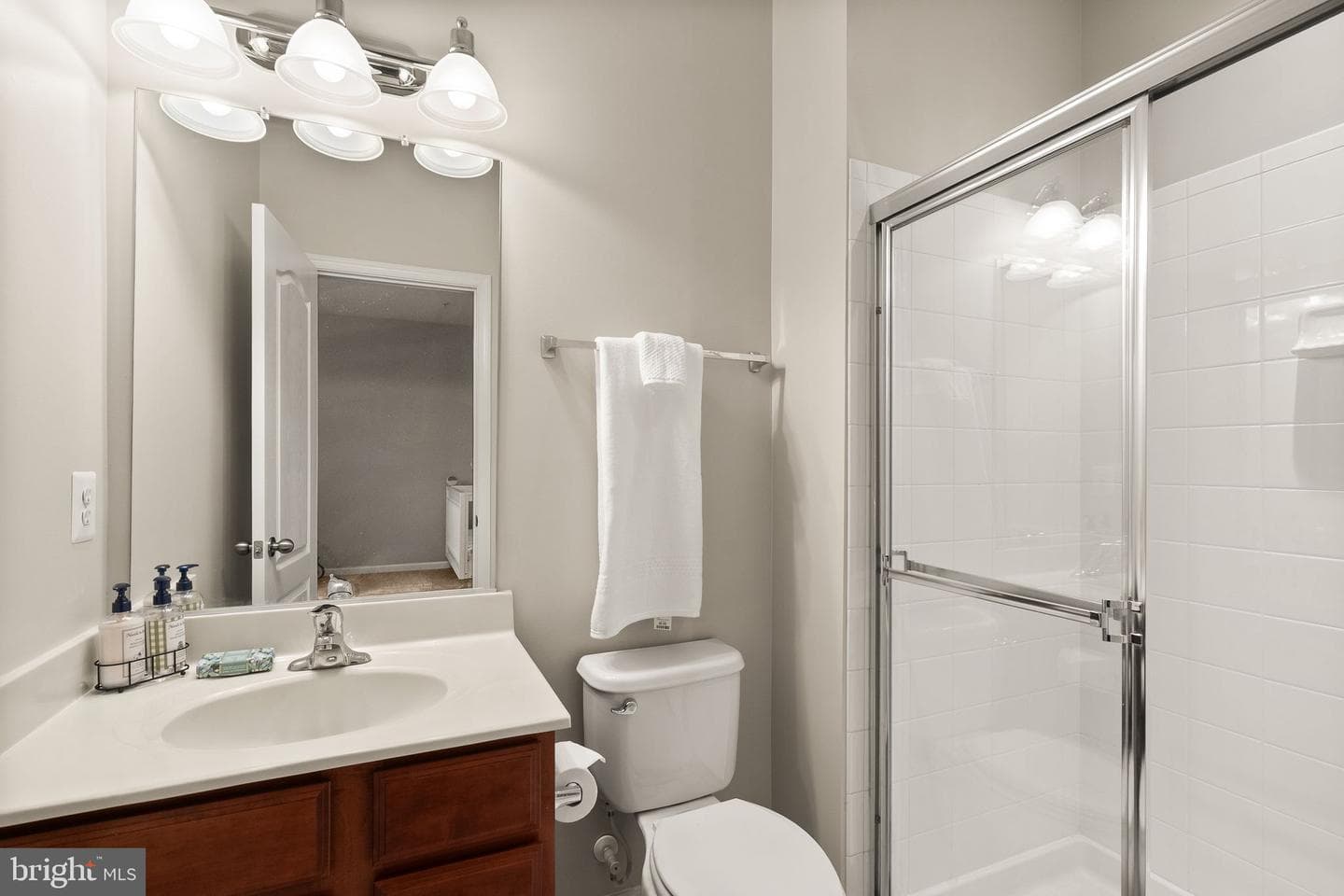 517 Overlook Park Dr # 47 photo 30