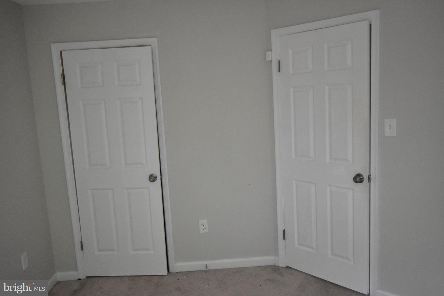10409 Blackstone Ave photo 14