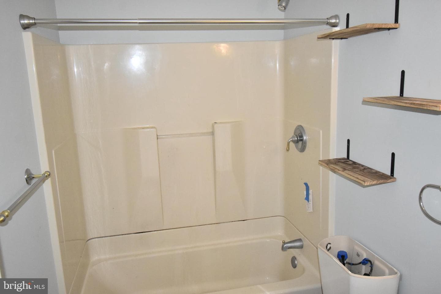 10409 Blackstone Ave photo 15