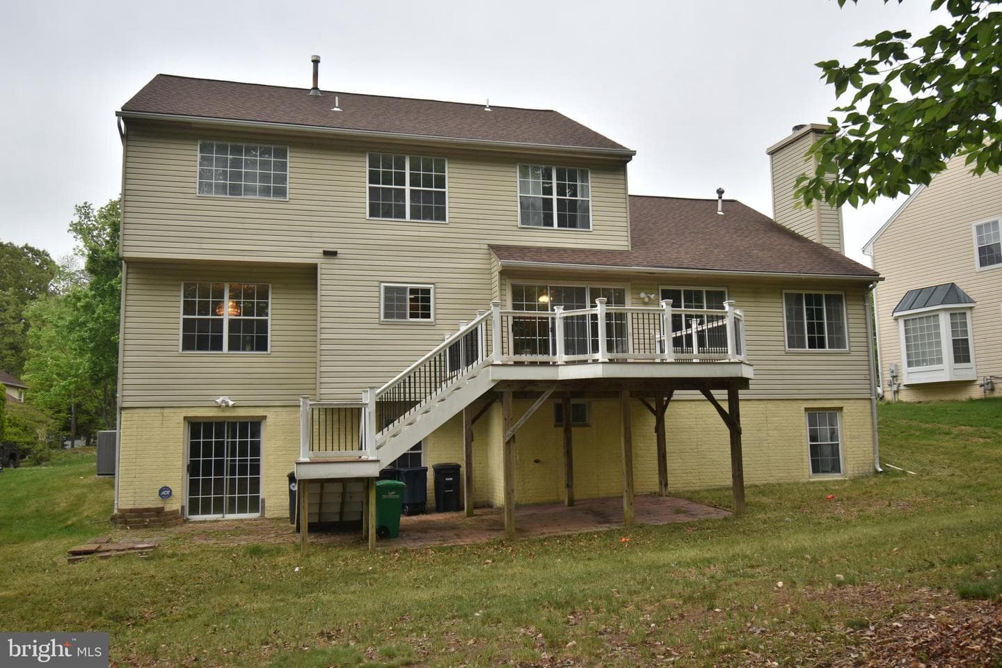 10409 Blackstone Ave photo 16