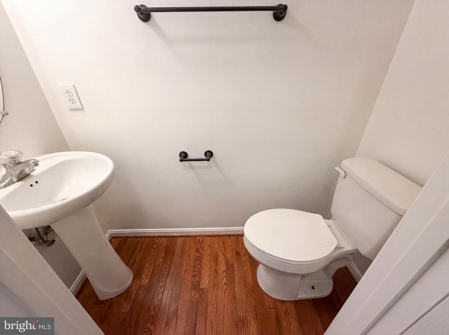 15513 Kennett Square Way photo 24