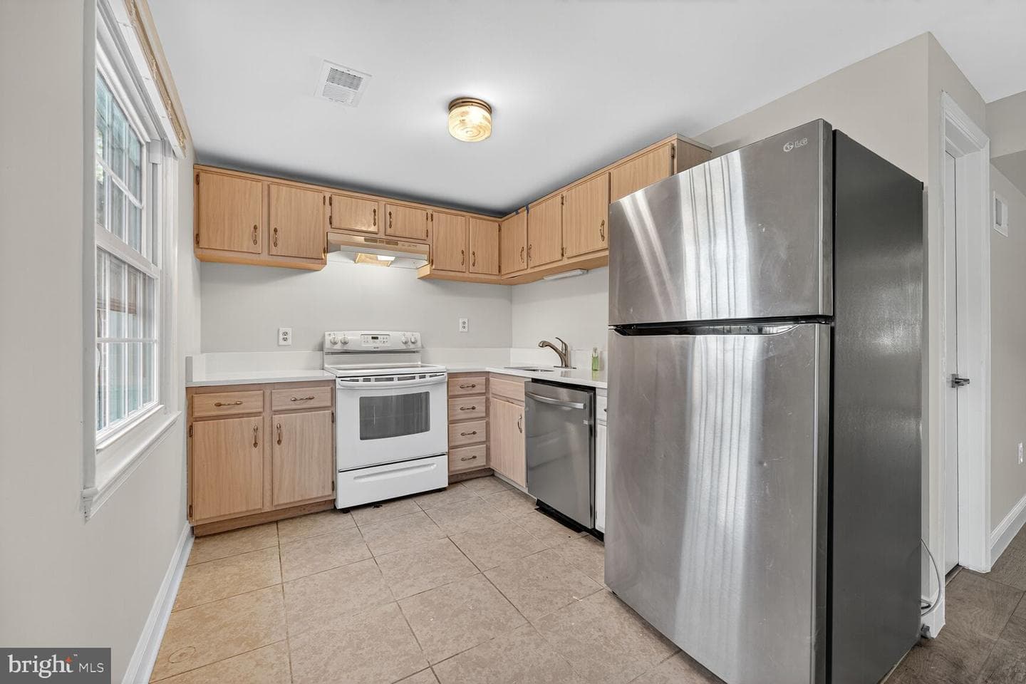 1532 Potomac Heights Drive #204 photo 7