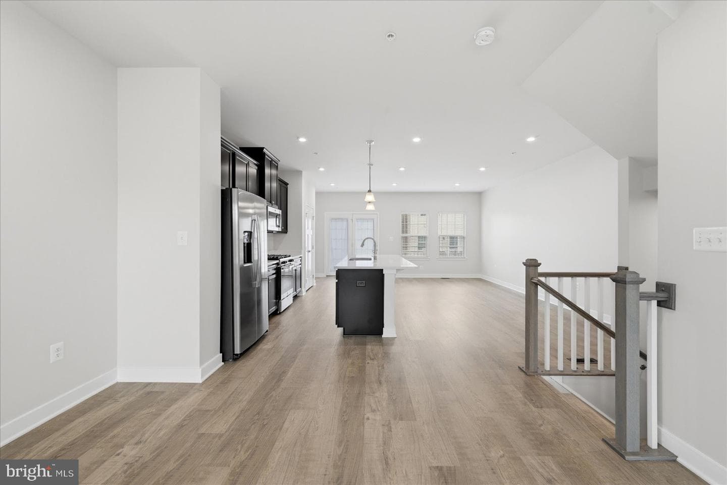 1550 Adamson Way photo 11