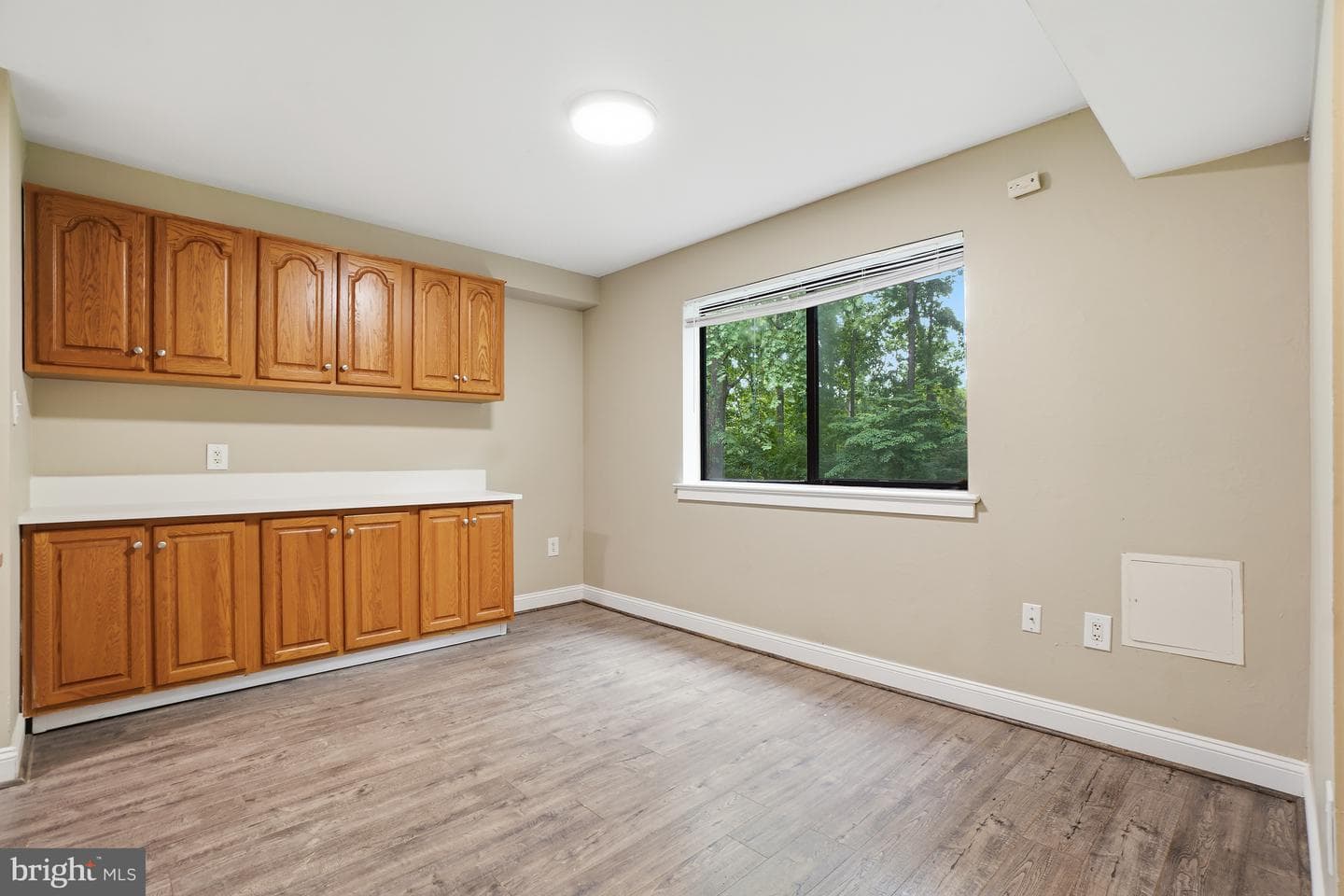 8487 Greenbelt Road photo 8