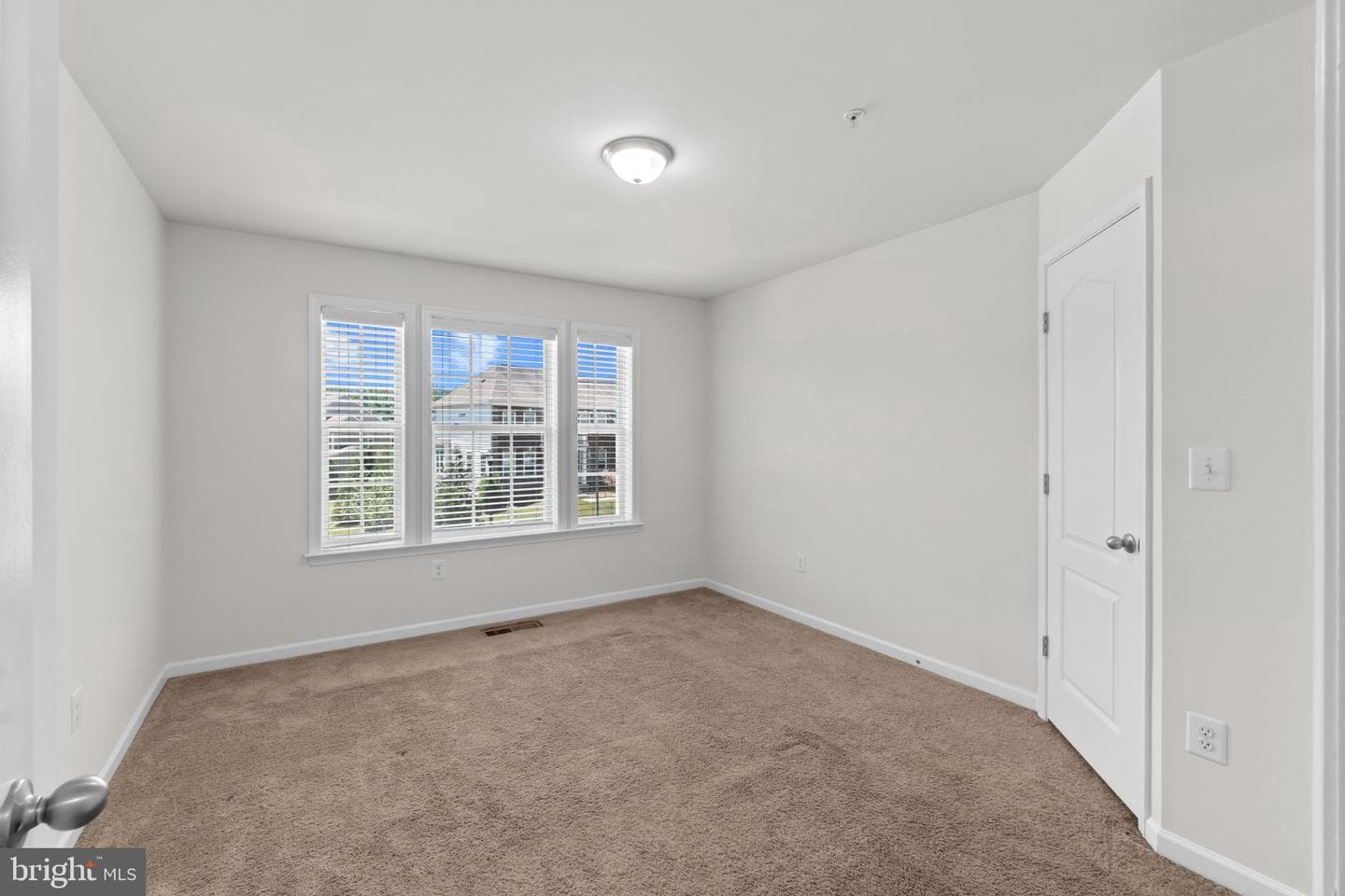 9613 Manor Oaks View photo 47