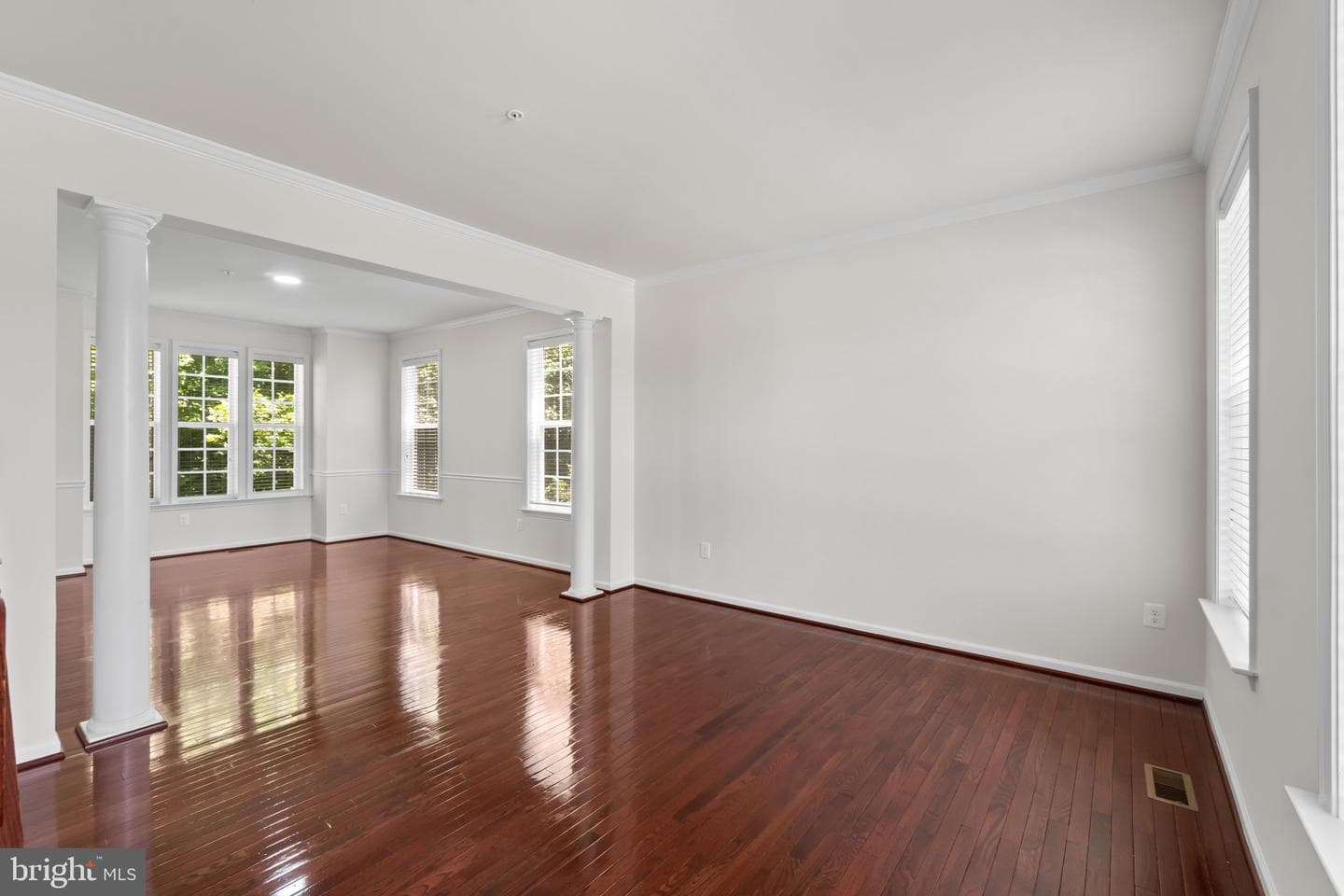 9613 Manor Oaks View photo 5