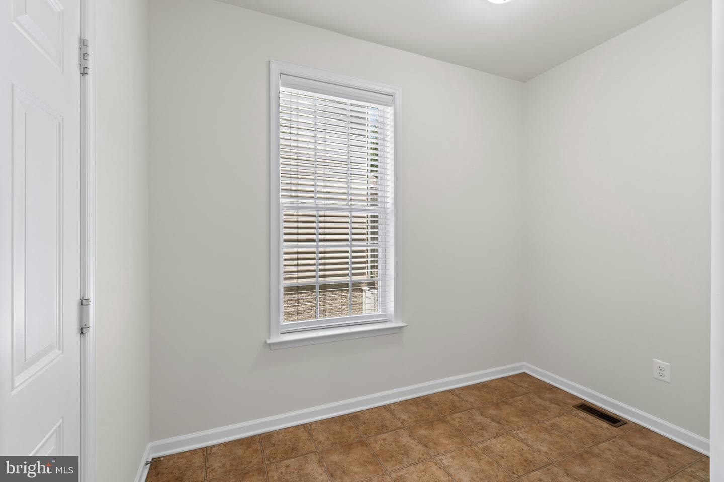9613 Manor Oaks View photo 65