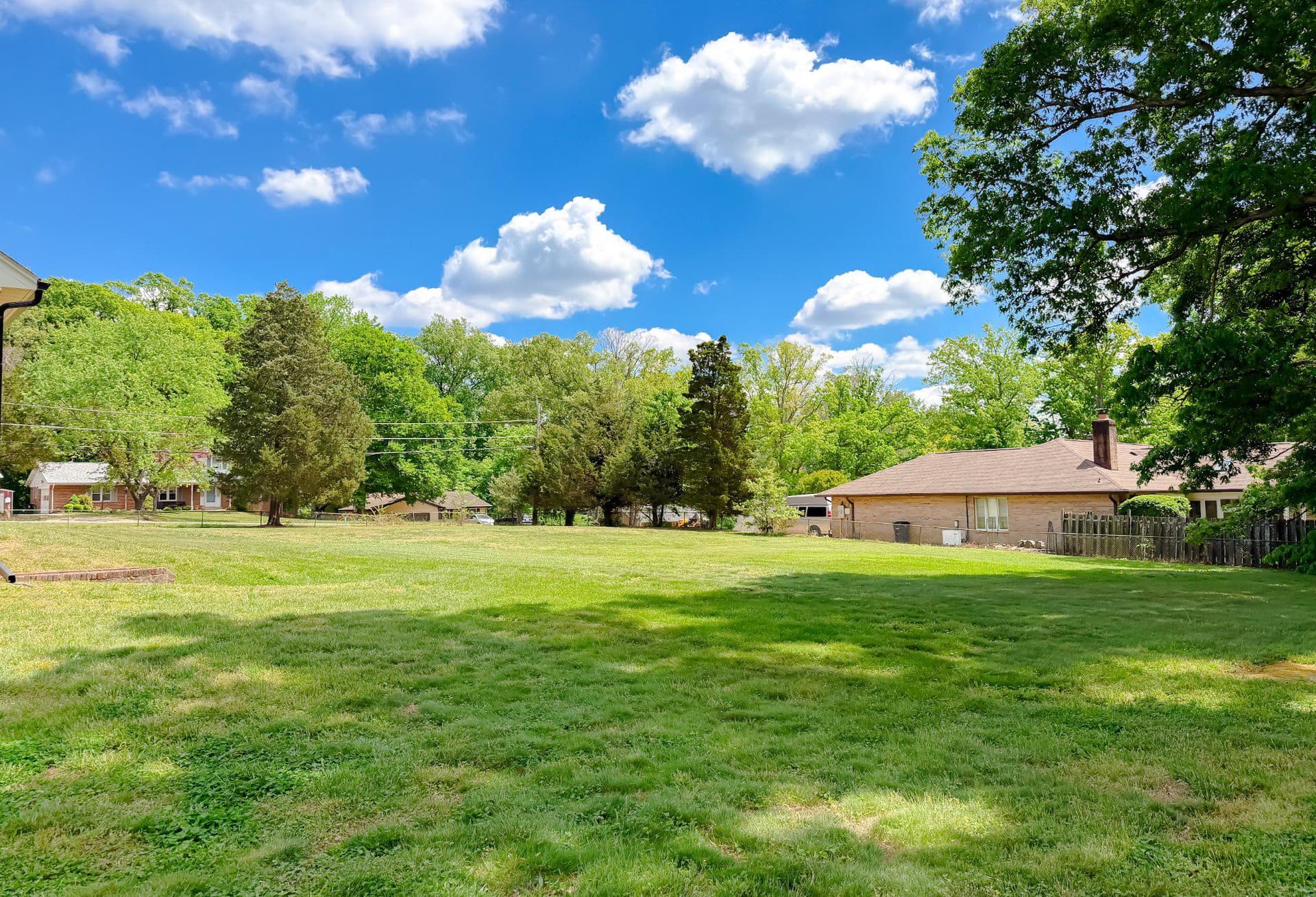 12421 Parker Lane photo 4