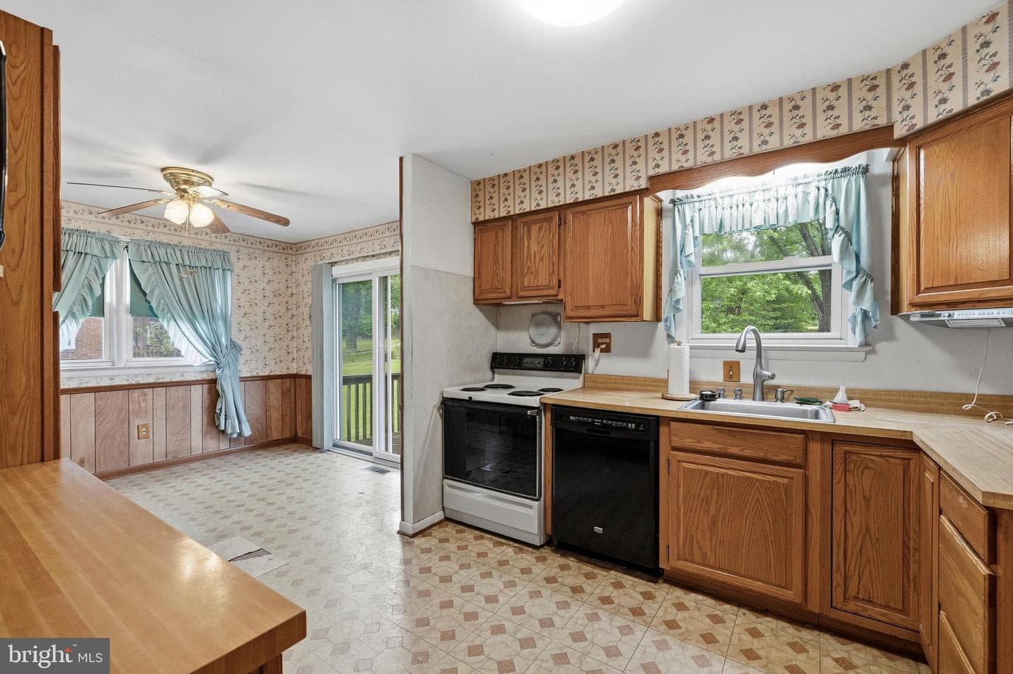 11207 Brooklee Dr photo 14