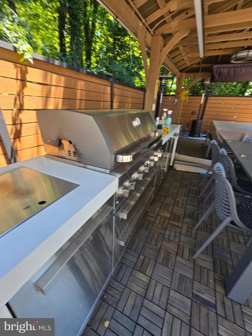 10809 Weeping Willow Lane photo 40
