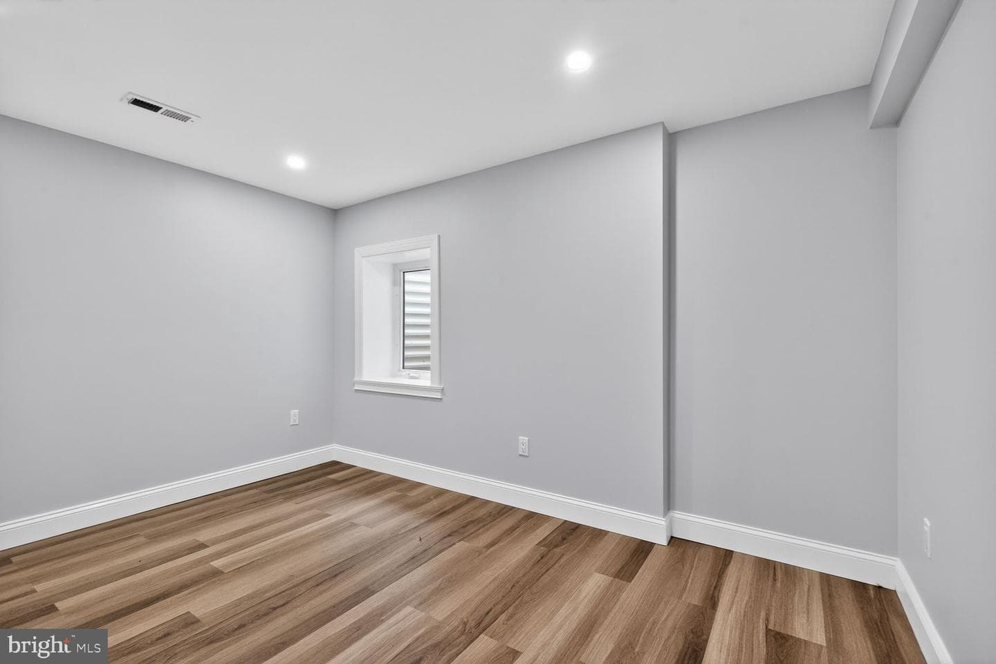 6212 Quebec Place photo 26