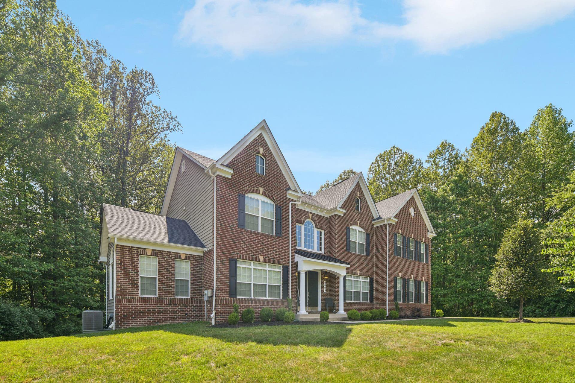 9005 Wild Acre Court photo 3