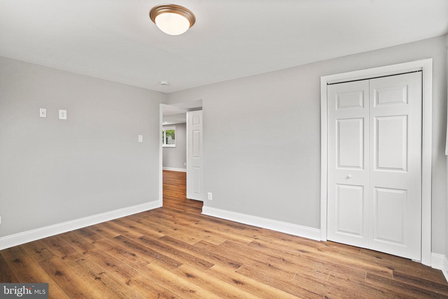 9409 Cheltenham Avenue photo 24