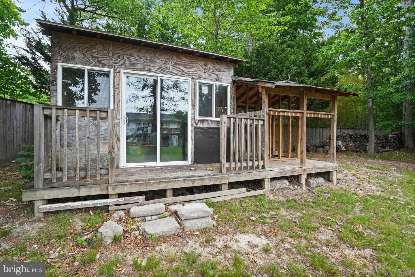 9409 Cheltenham Avenue photo 37
