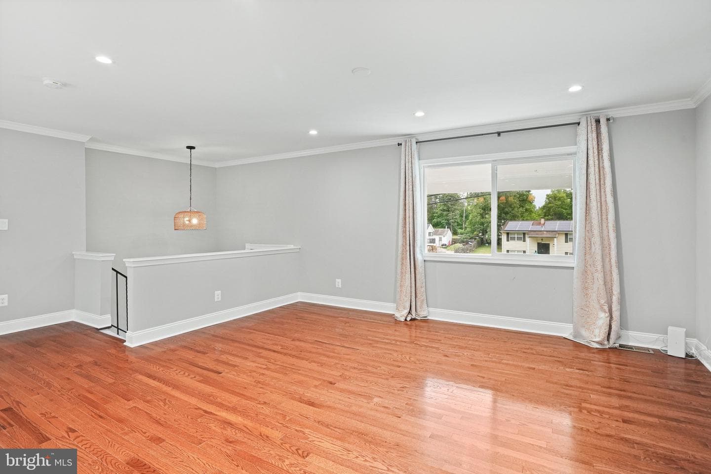 9409 Cheltenham Avenue photo 8