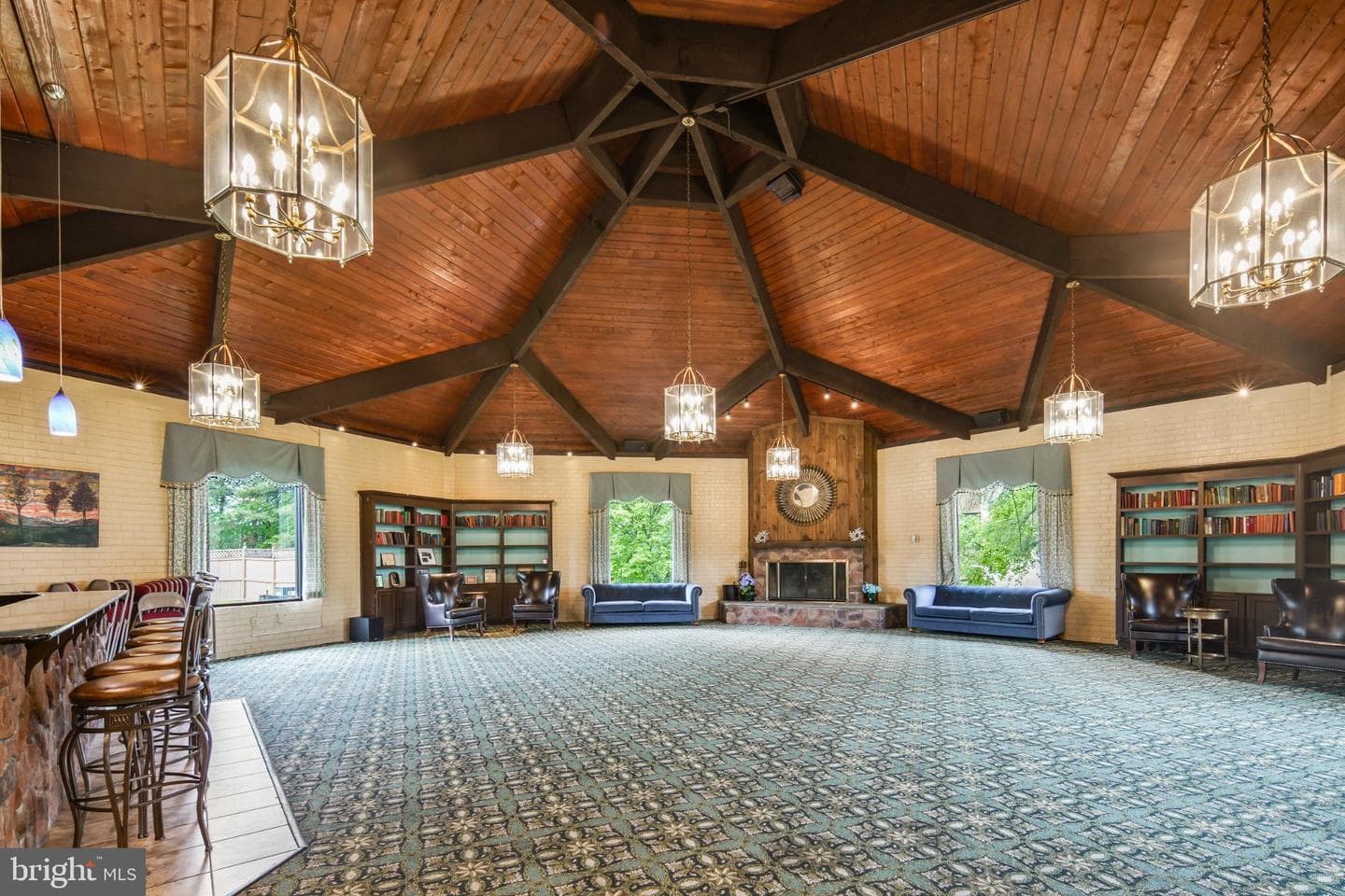 6946 Hanover Parkway #301 photo 22