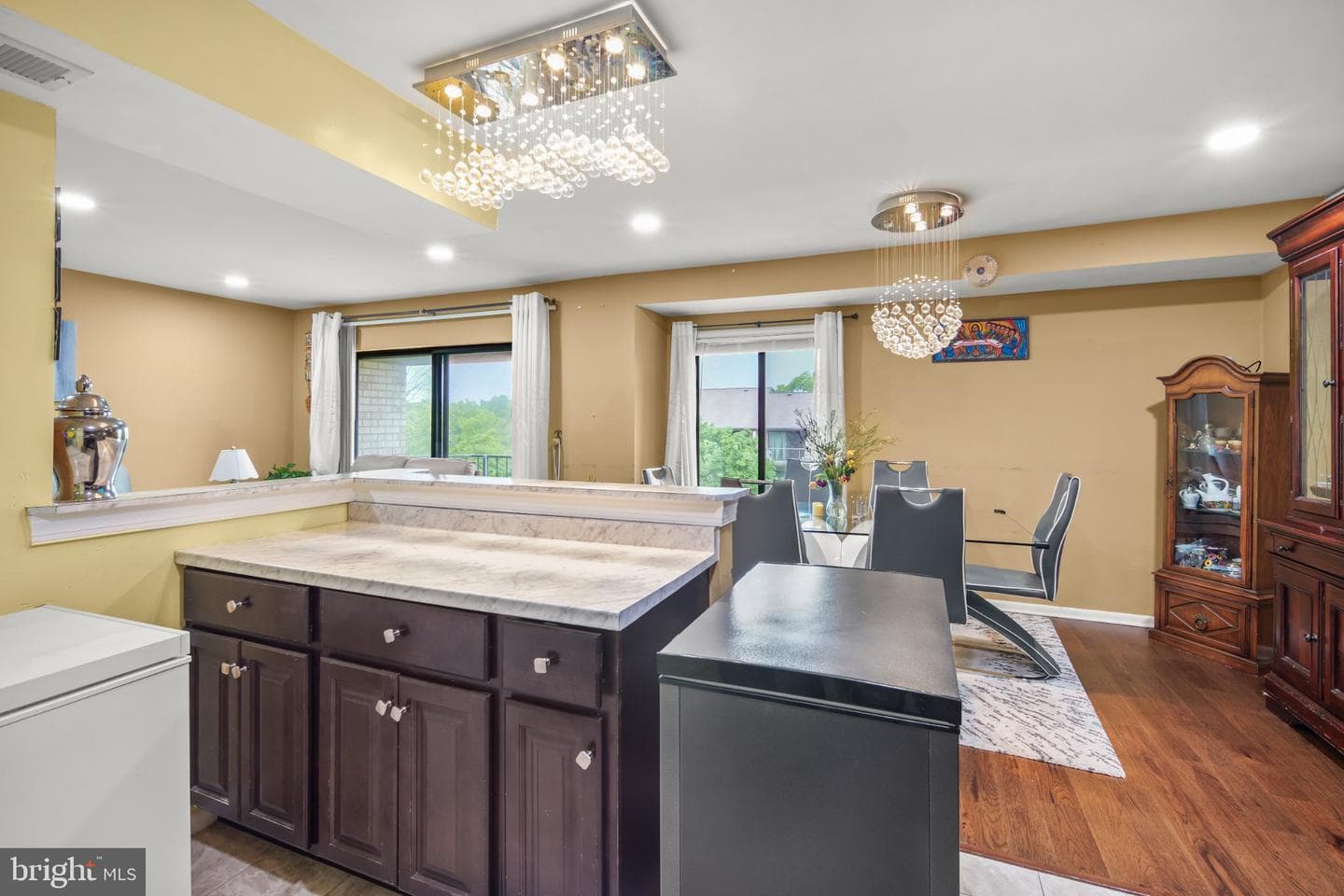 6946 Hanover Parkway #301 photo 8