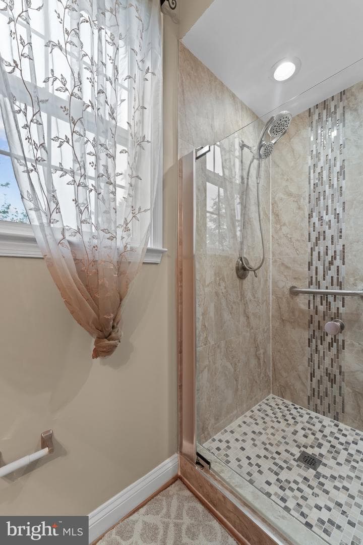 334 Radiant Court photo 12
