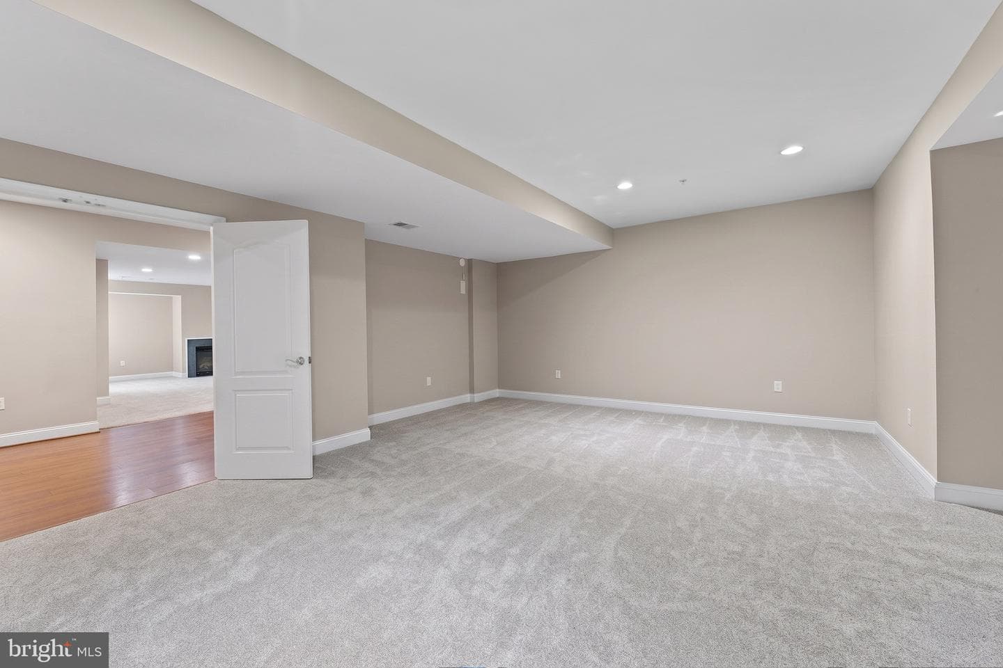 334 Radiant Court photo 55