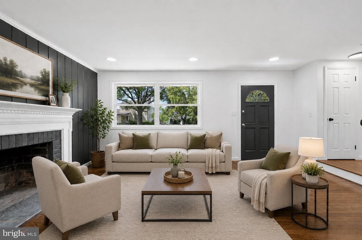 8517 Oglethorpe Street photo 3