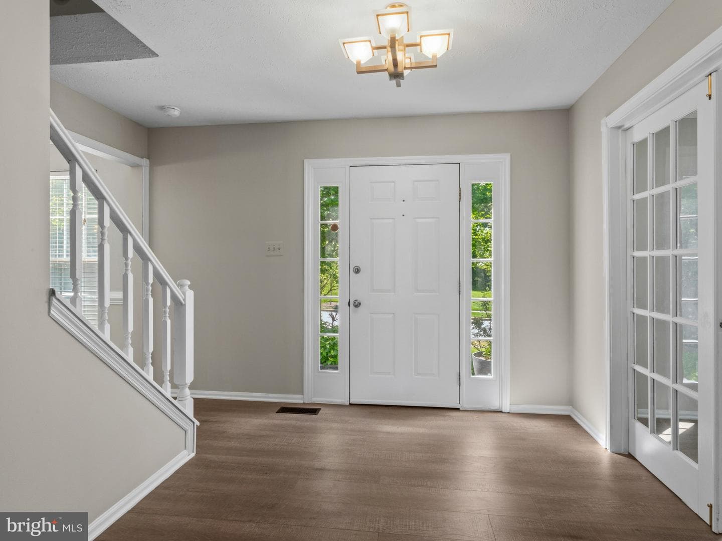 12204 Stanfield Court photo 4
