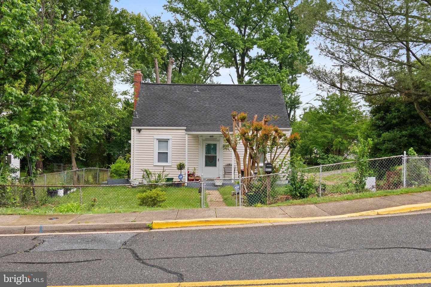 4410 Allies Road photo 4