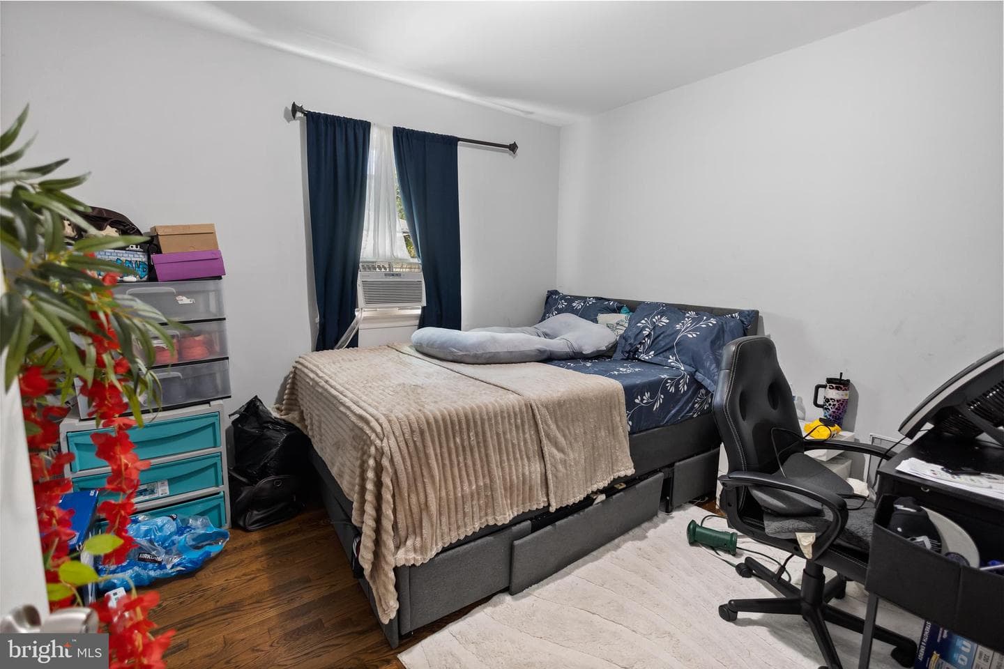 9217 3rd Street photo 11