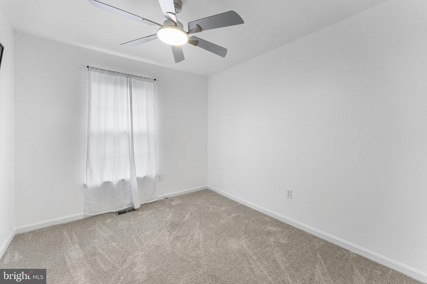 6031 Glen Rock photo 35