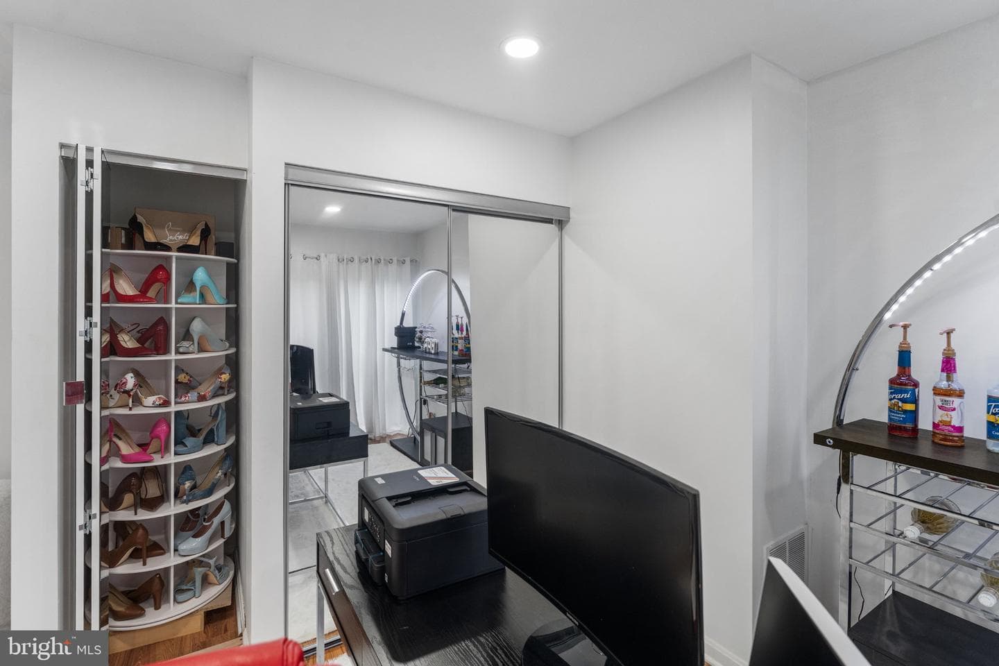 6031 Glen Rock photo 38