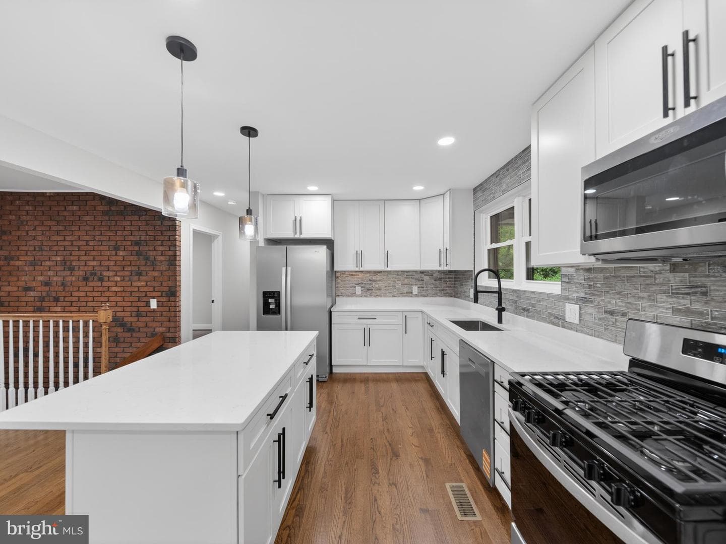 3605 24th Avenue photo 16