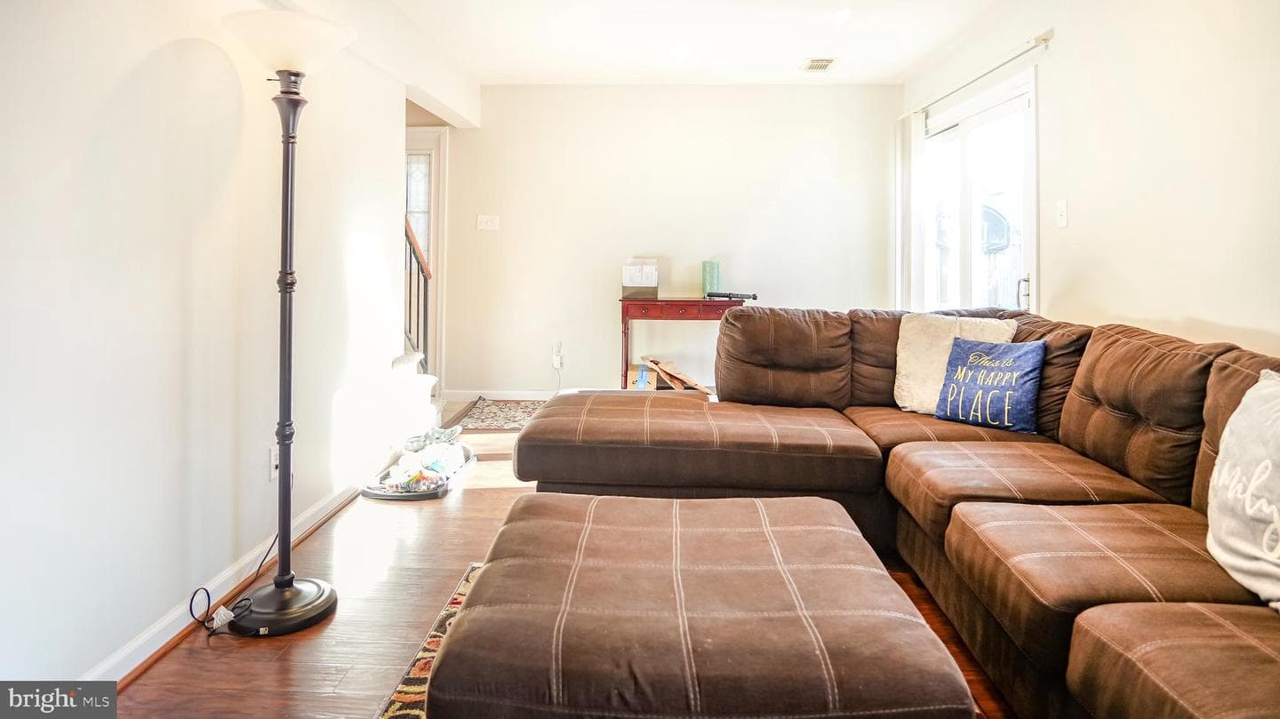 9995 Campus Way S photo 24