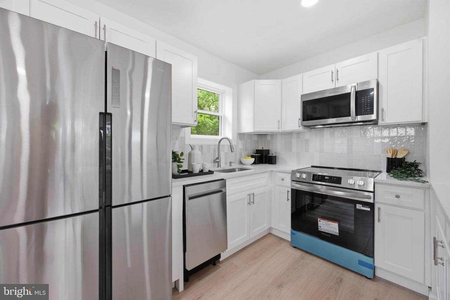 4012 Byers Street photo 7