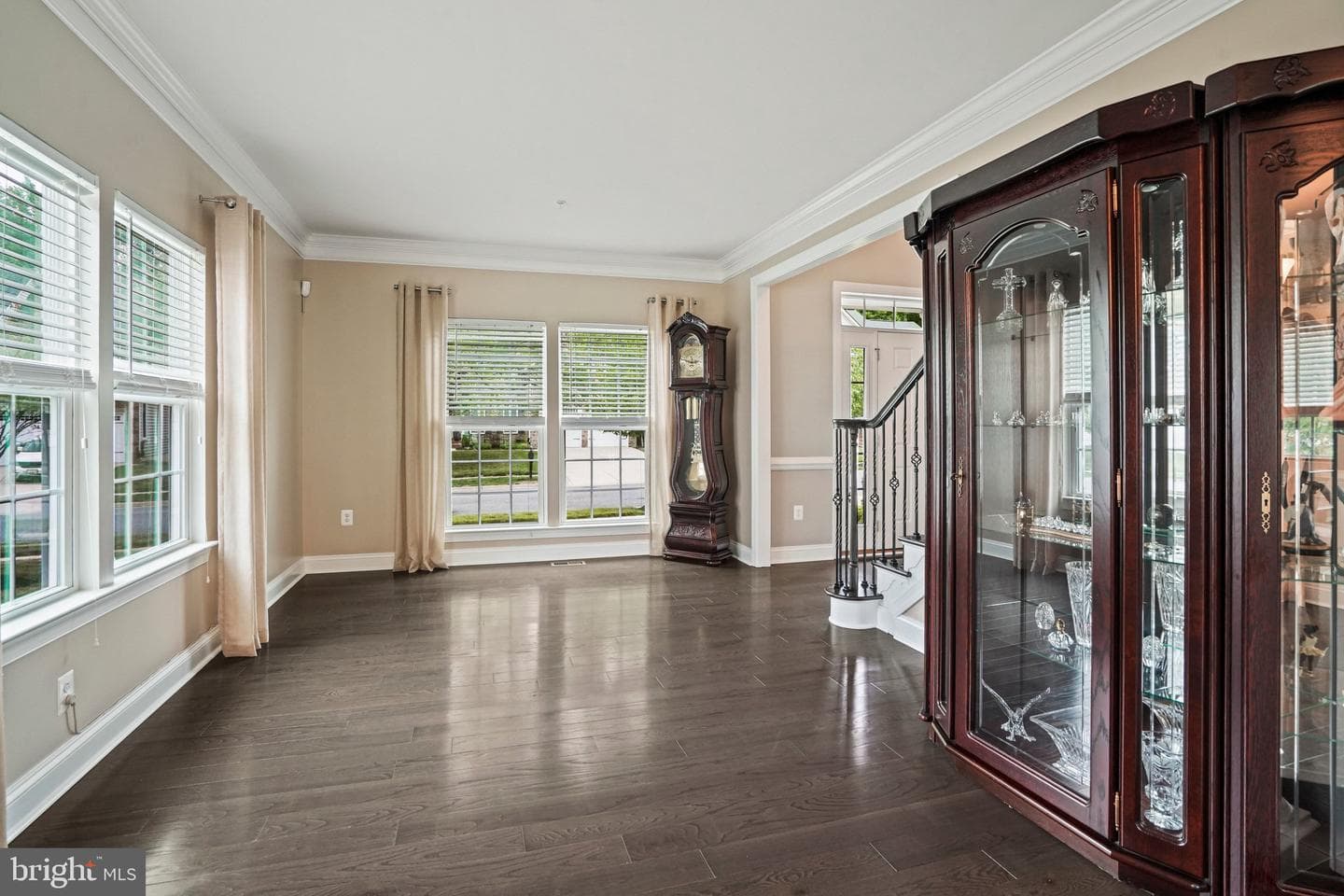 3602 Winterbourne Drive photo 9