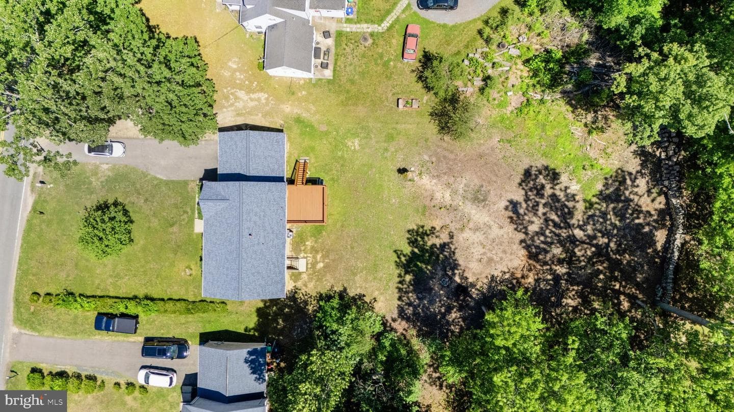 8514 Dangerfield Road photo 56