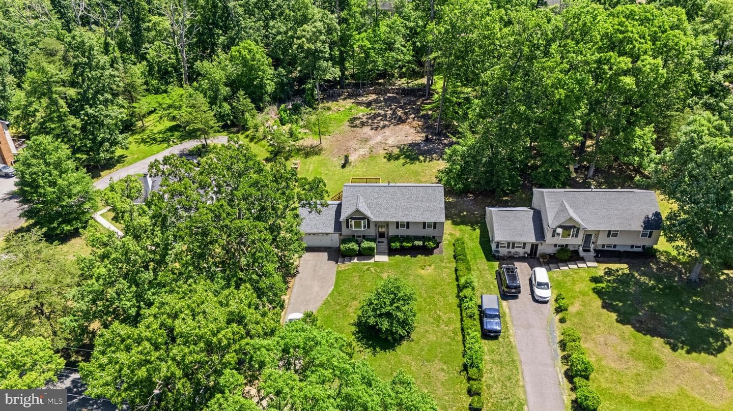 8514 Dangerfield Road photo 59