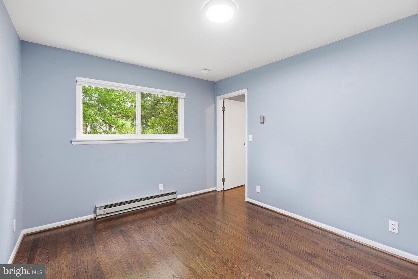 6801 Adelphi Rd photo 19