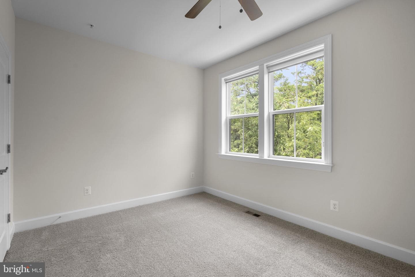 4602 Woodberry Street photo 22
