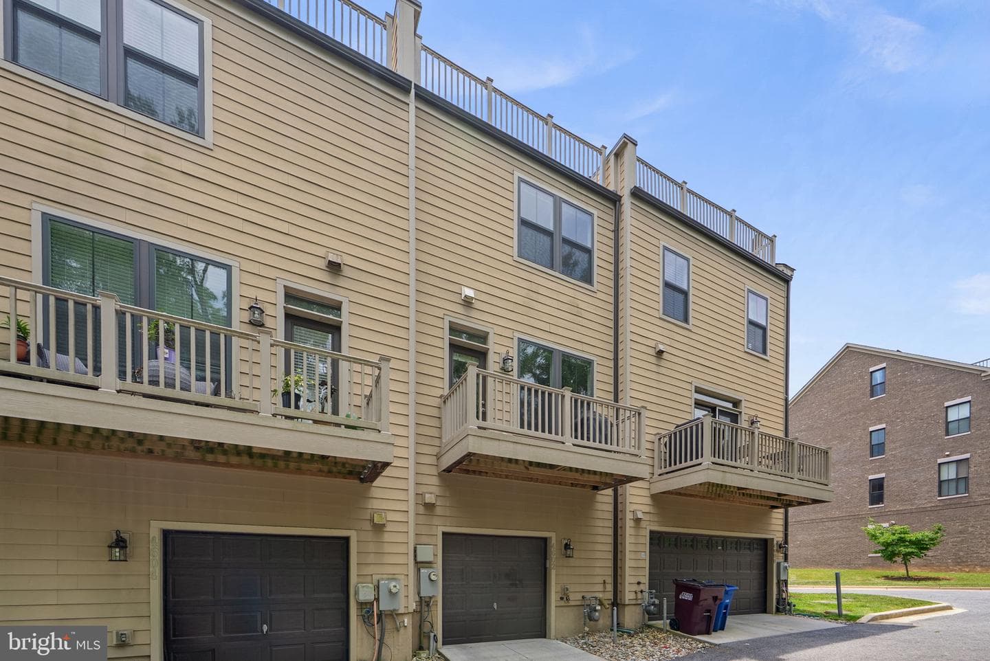 4602 Woodberry Street photo 41