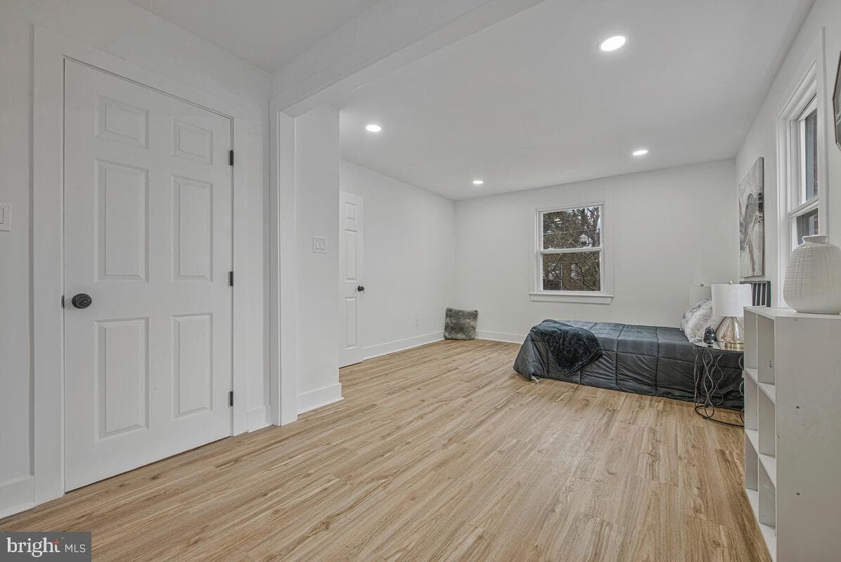 6508 Foster St photo 18