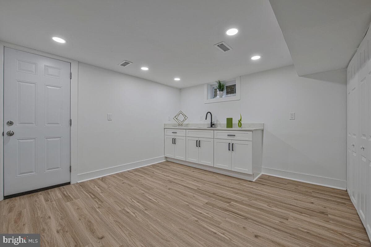 6508 Foster St photo 28
