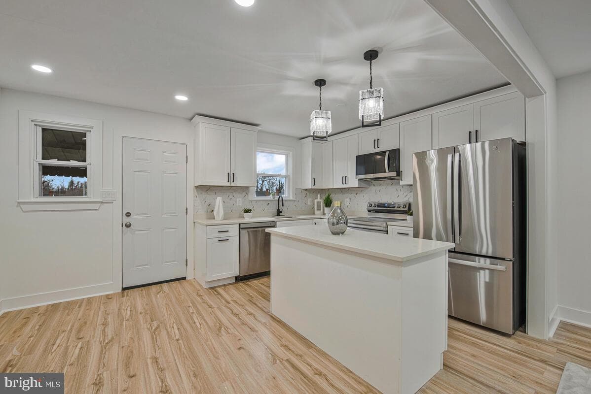 6508 Foster St photo 9
