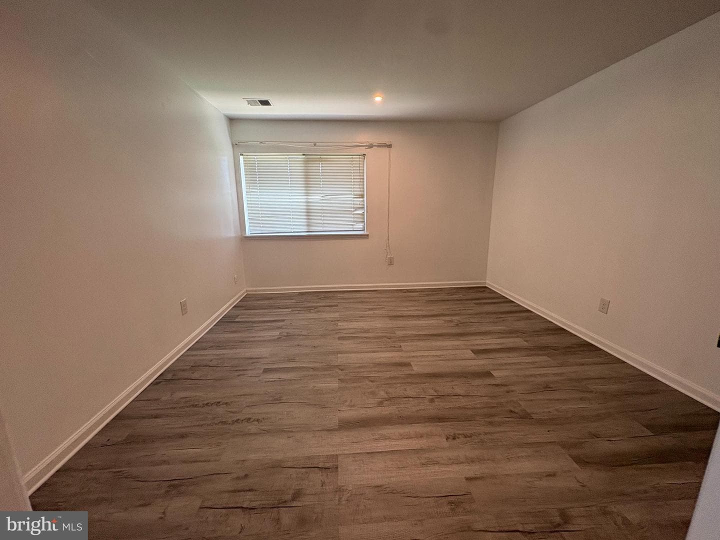 10241 Prince Place #27-203 photo 5
