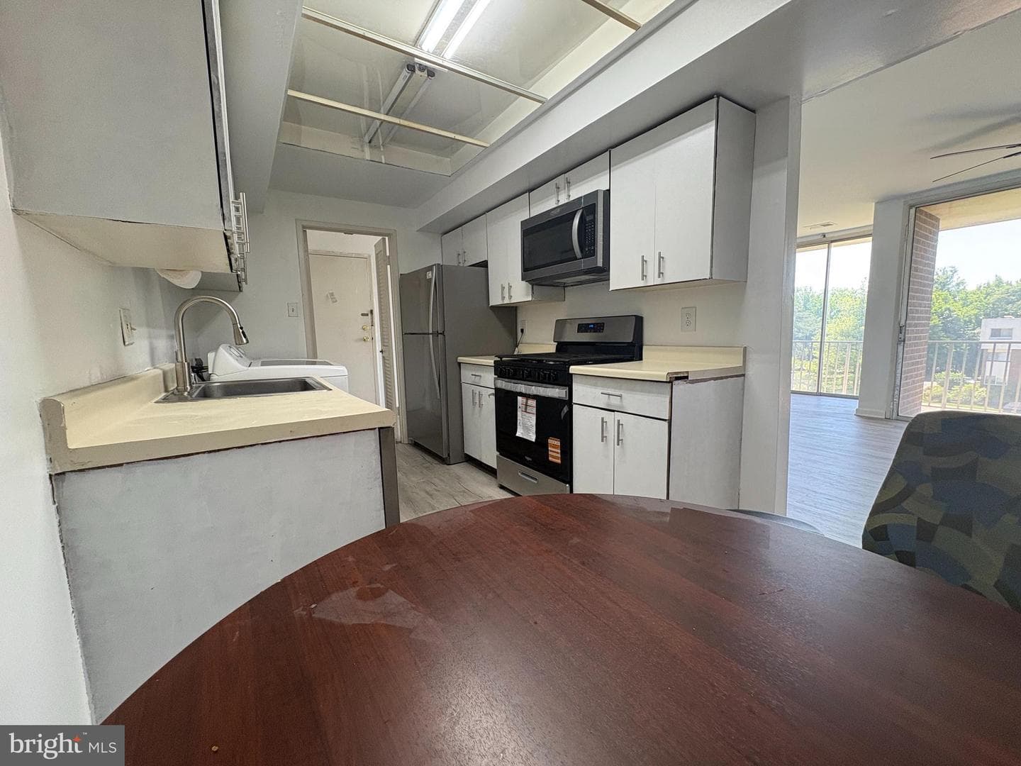 10241 Prince Place #27-203 photo 8